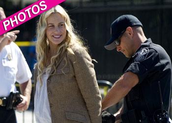 //daryl hannah arrest white house getty