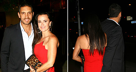 //kyle richards mauricio umansky square splash