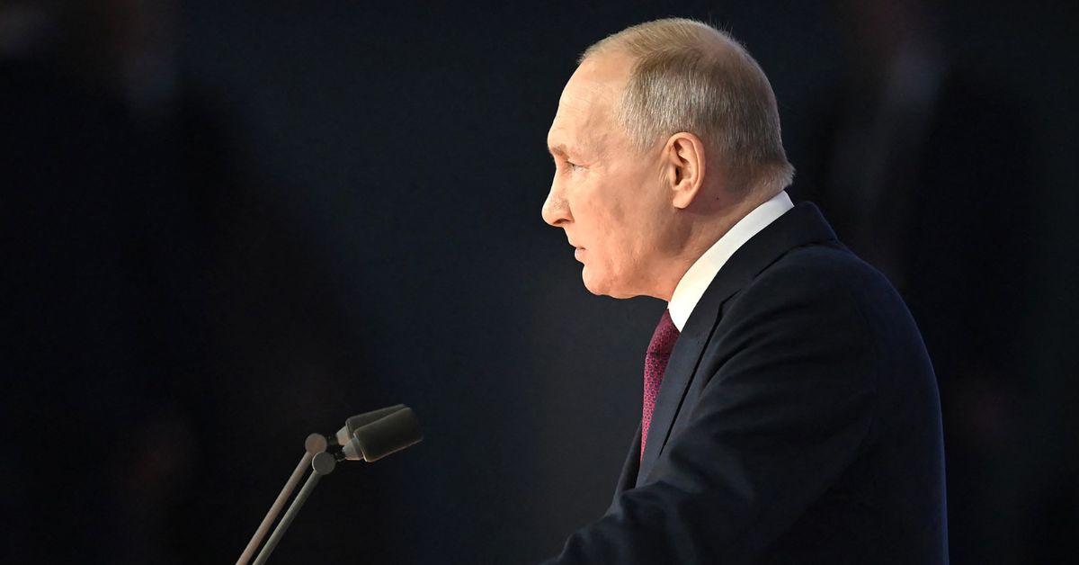 Vladimir Putin Humiliated During Annual Press Conference
