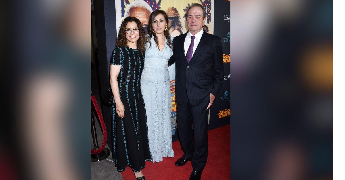 Photo of Tommy Lee Jones, Victoria Jones, Dawn Jones