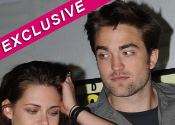 //kristen stewart reacts robert interview