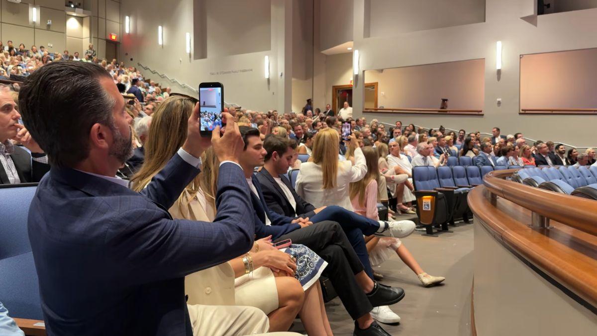 Photo of Donald Trump Jr. and Vanessa Trump