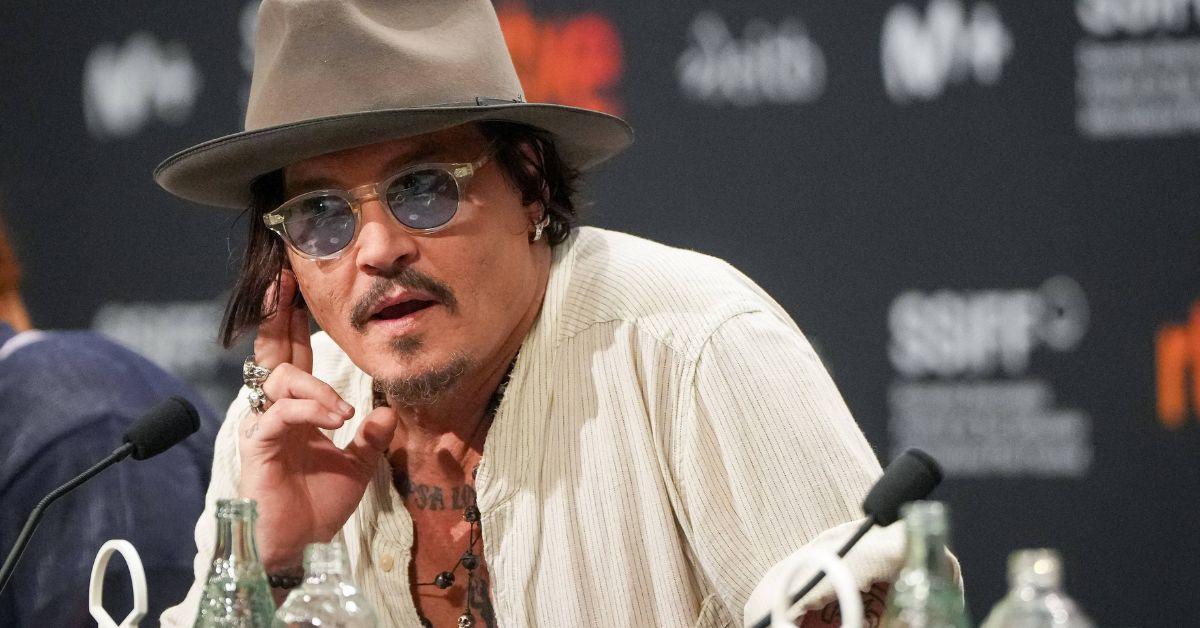 johnny depp lookalike son jacks lowly bartender paris vanessa paradis