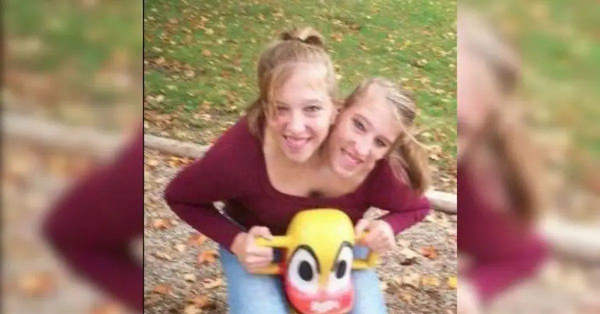 Abby and Brittany Hensel