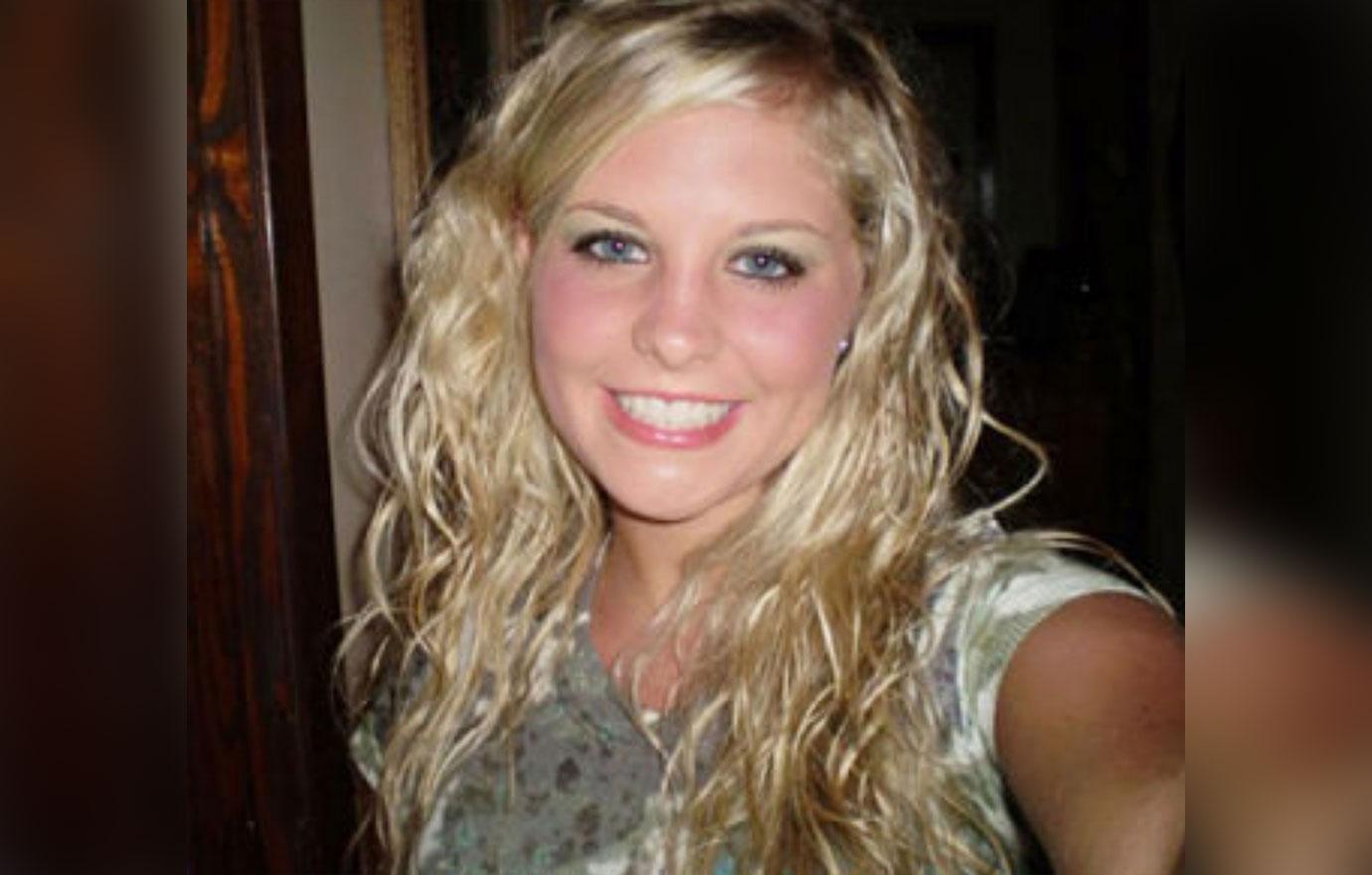 //holly bobo murder house crime scene sale