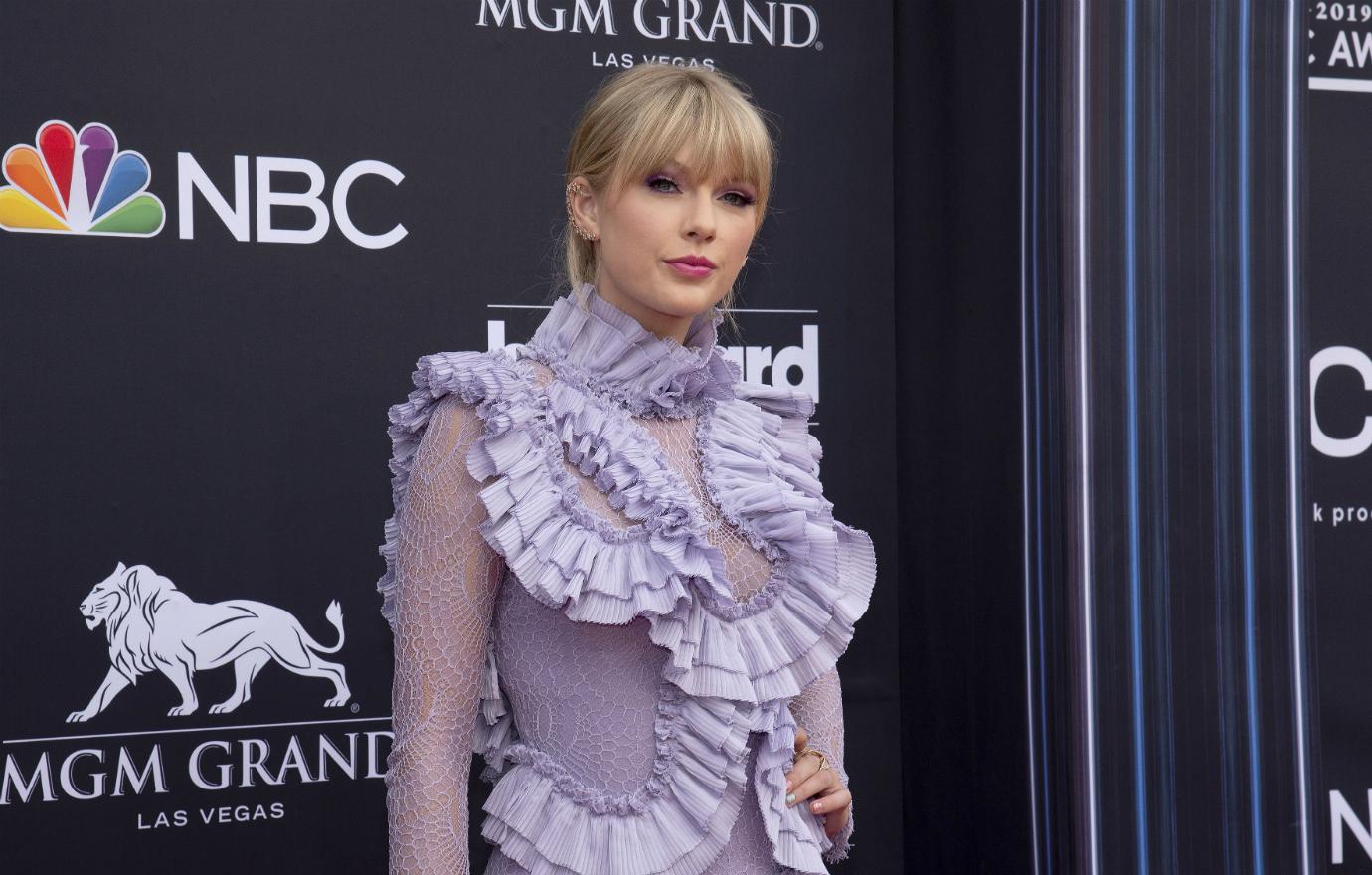 Taylor Swift arrived at the '2019 Billboard Music Awards' at MGM Grand Arena on May 01, 2019 in Las Vegas, Nevada.