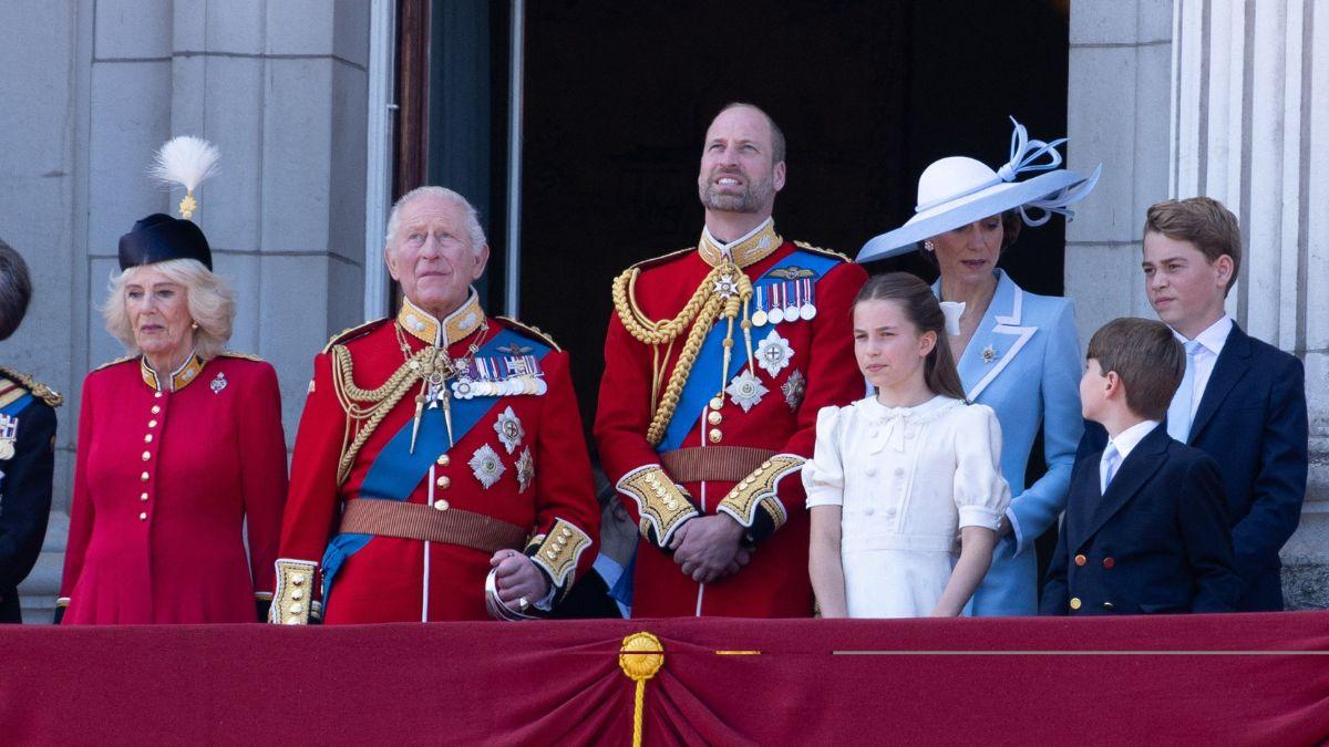 Charles resents William's lighter workload amid cancer treatment.