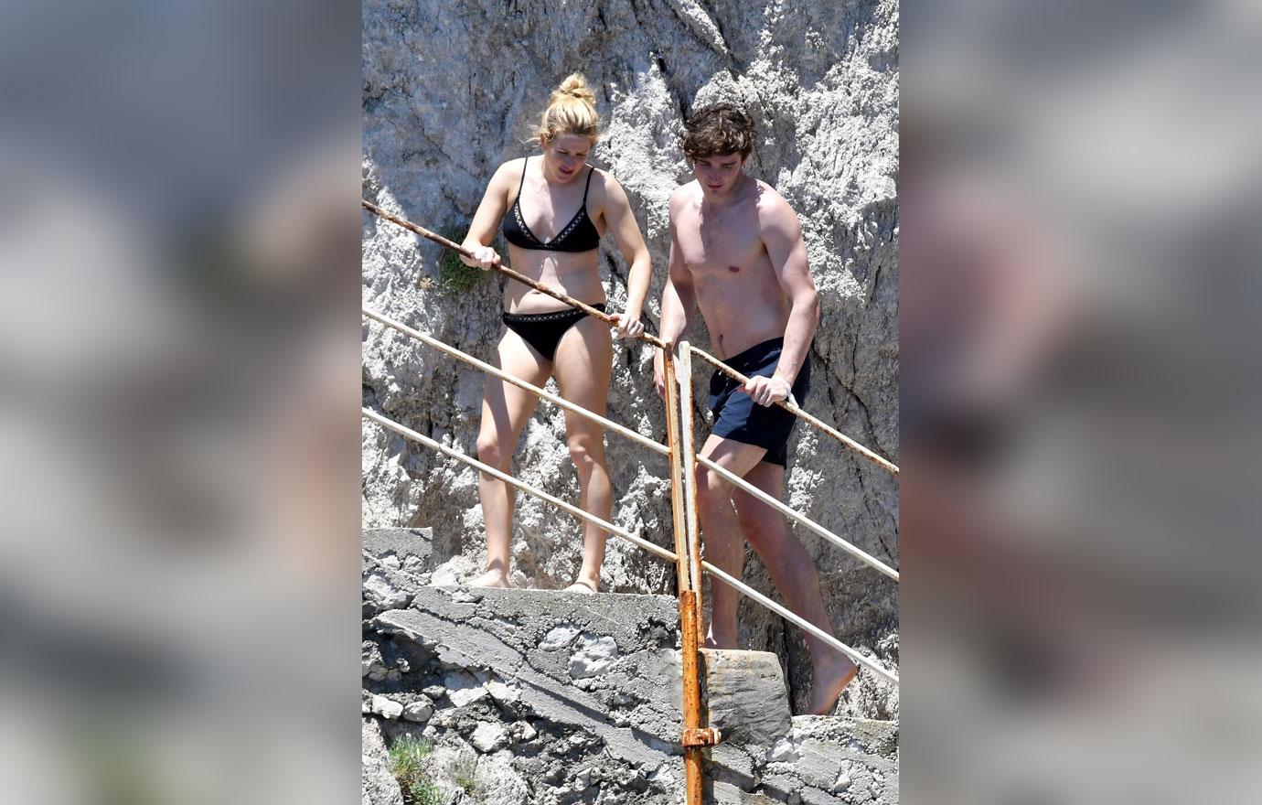 Singer Ellie Goulding Vacations With Boyfriend Caspar Jopling Bikini Pics