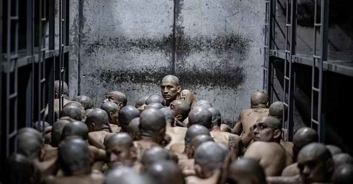 See the Photos: Inside El Salvador Prison Where MS-13 Gang Members Are Kept - Vimarsana News