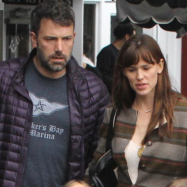 //ben affleck jennifer garner marriage trouble checking out blonde womans butt