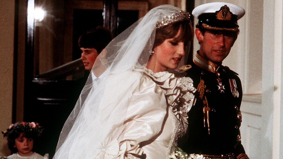 Photo of Princess Diana and Prince Charles