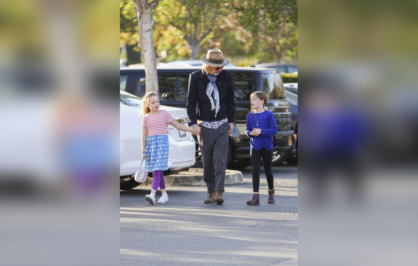 Lisa Marie Presley Ex Michael Lockwood With Kids Bitter Divorce