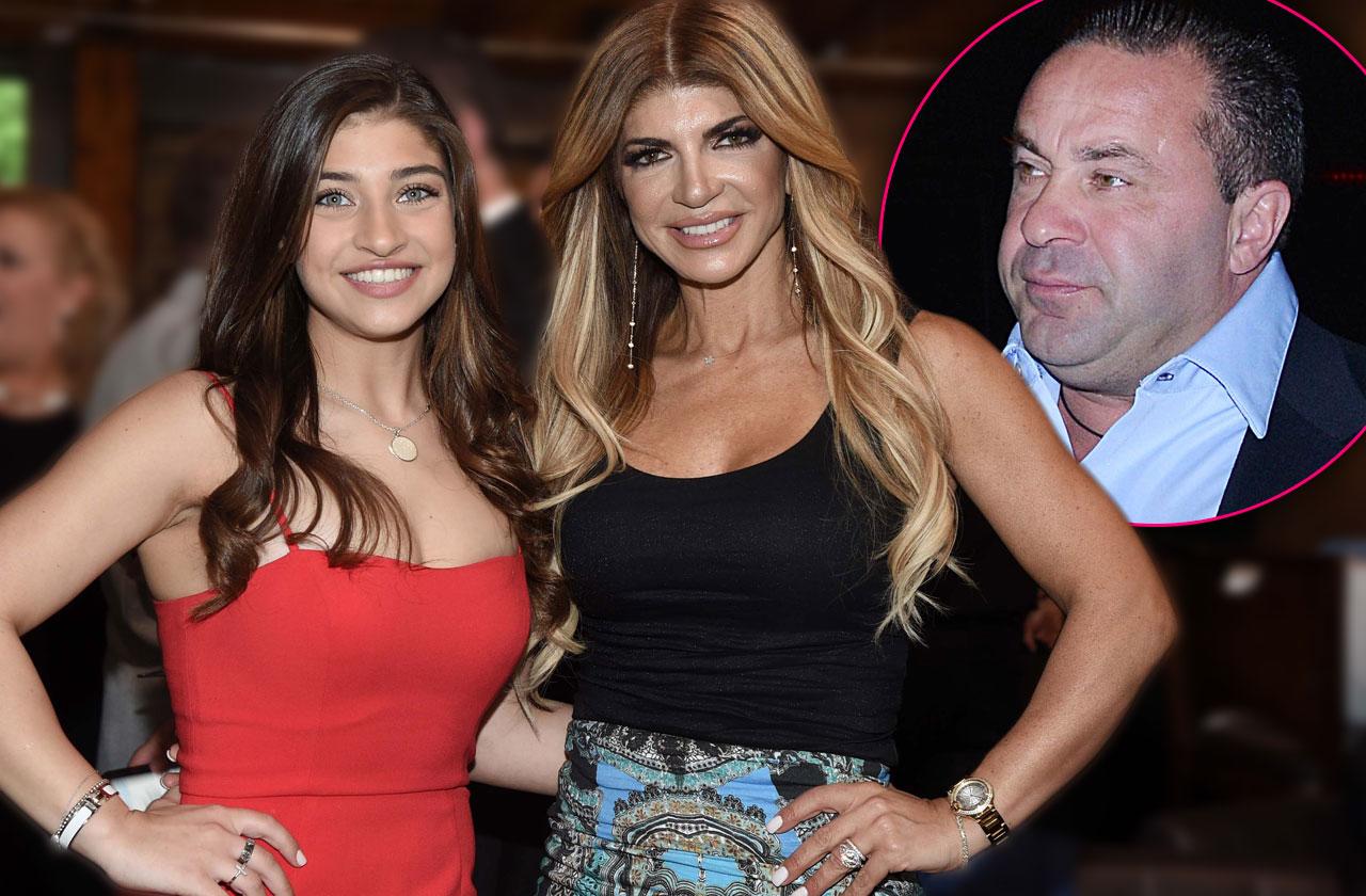 //Joe Giudice Snubbed Teresa Daughters Birthday pp