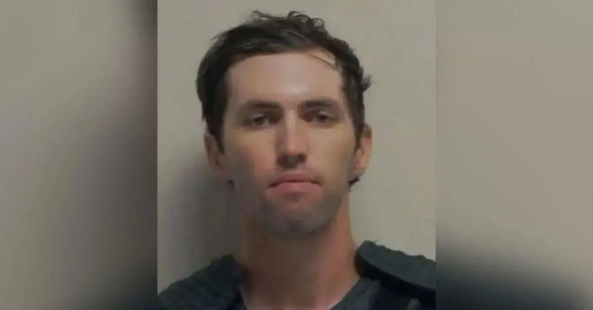 A former FBI agent claimed the 'bullet fragment not matching' was not 'exculpatory evidence.'