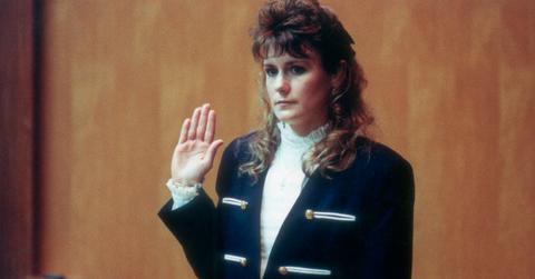 Pamela Smart gets sworn in before testifying in her own defense in Rockingham County Court.