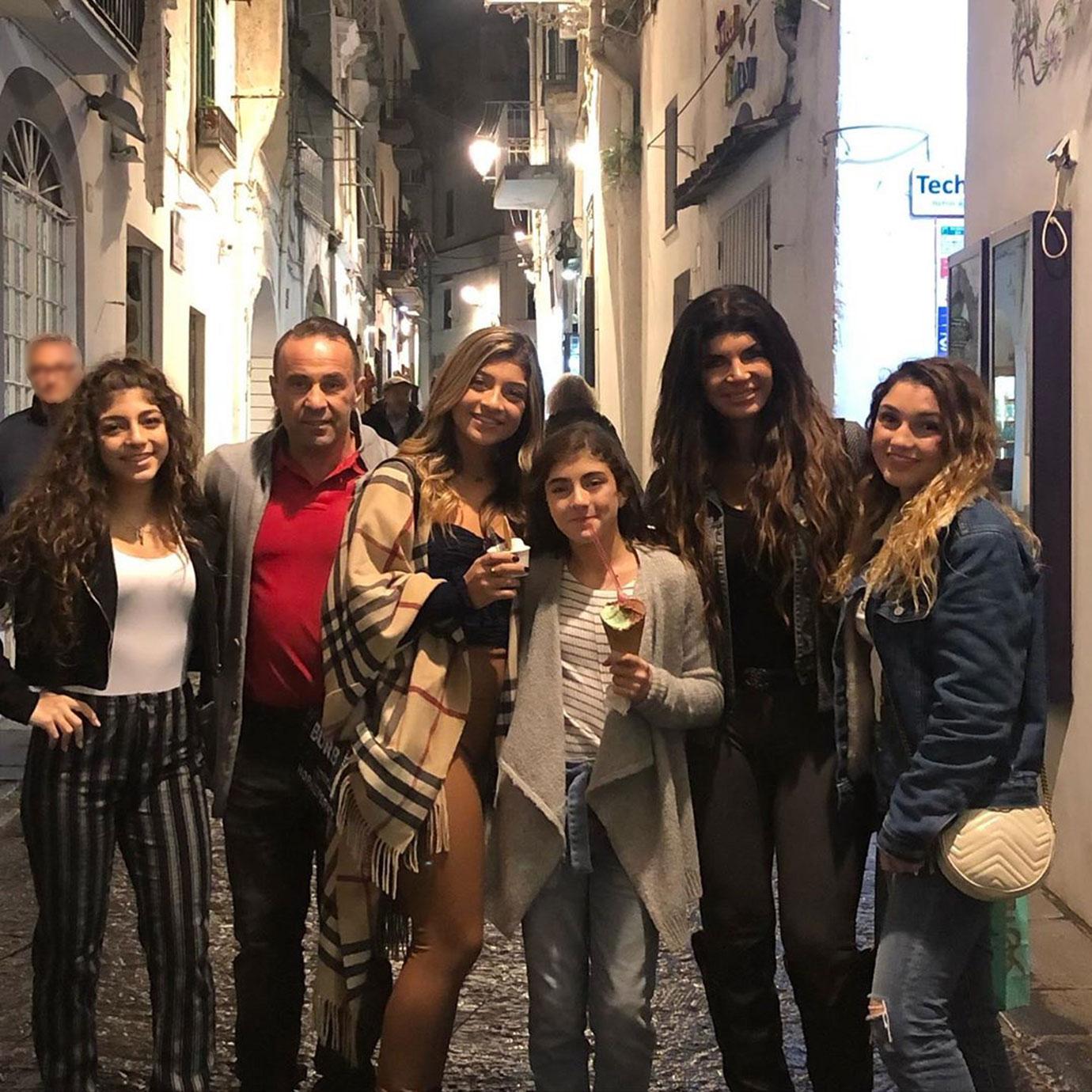 eresa & Joe’s Girls Heading Back To Italy For Christmas, But ‘RHONJ’ Star ‘Isn’t Sure She’ll Go’