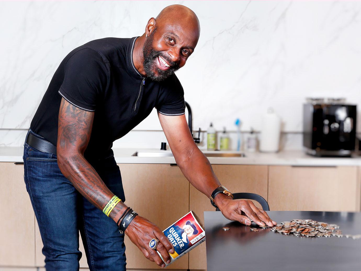 jerry rice joins the quaker good call challenge