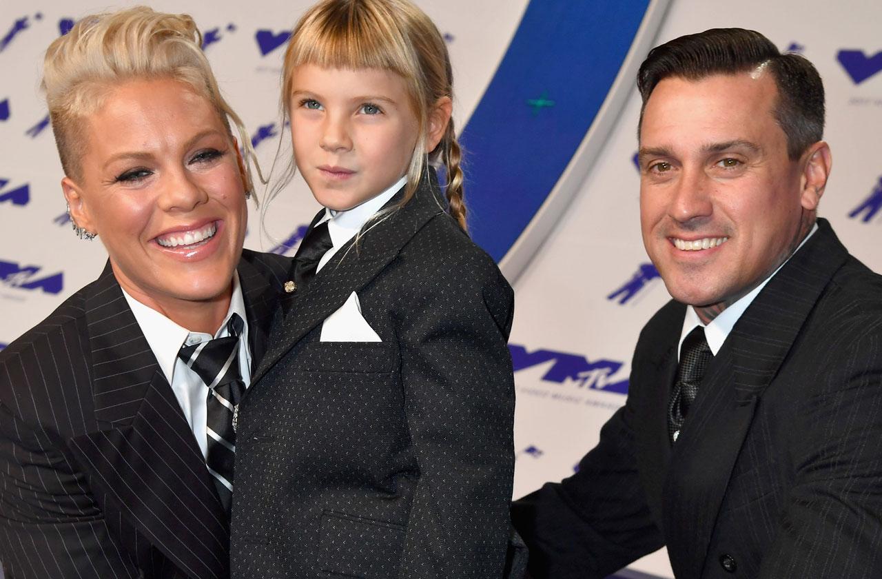 //pink carey hart willow matching suits vmas pp