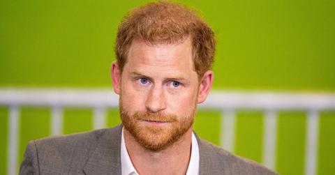 prince harry memoir release date november queen elizabeth dead