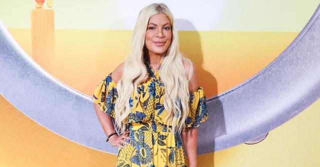 tori spelling bruised wheelchair hospital mystery illness pp