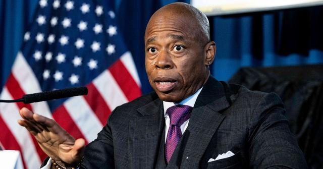 eric adams aide ordered staffers delete text messages fbi raid report