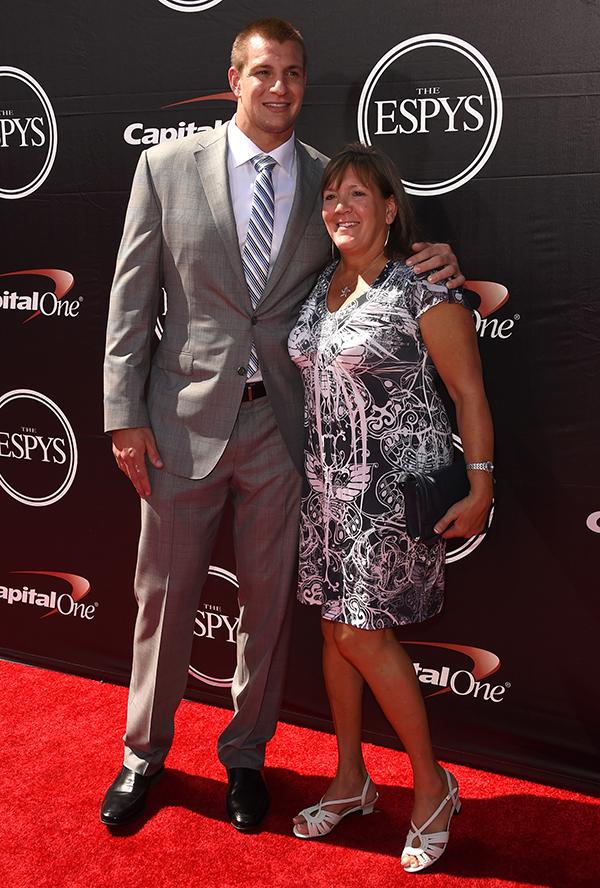 //espys  red carpet caitlyn jenner skip