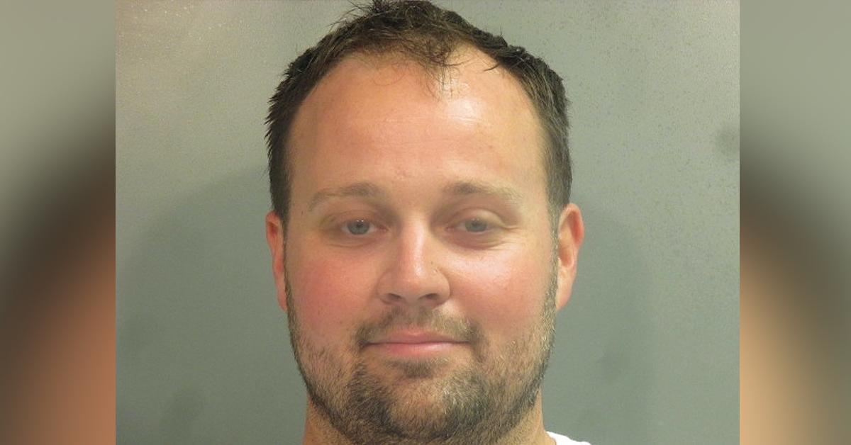 government accuses josh duggar of using same password to access child porn as he did for his instagram