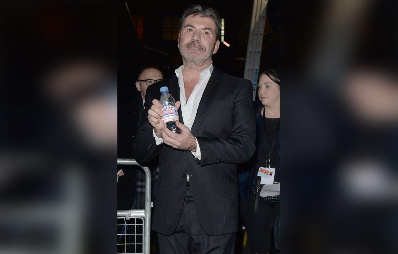 Simon Cowell Steps Out After Health Scare Fall