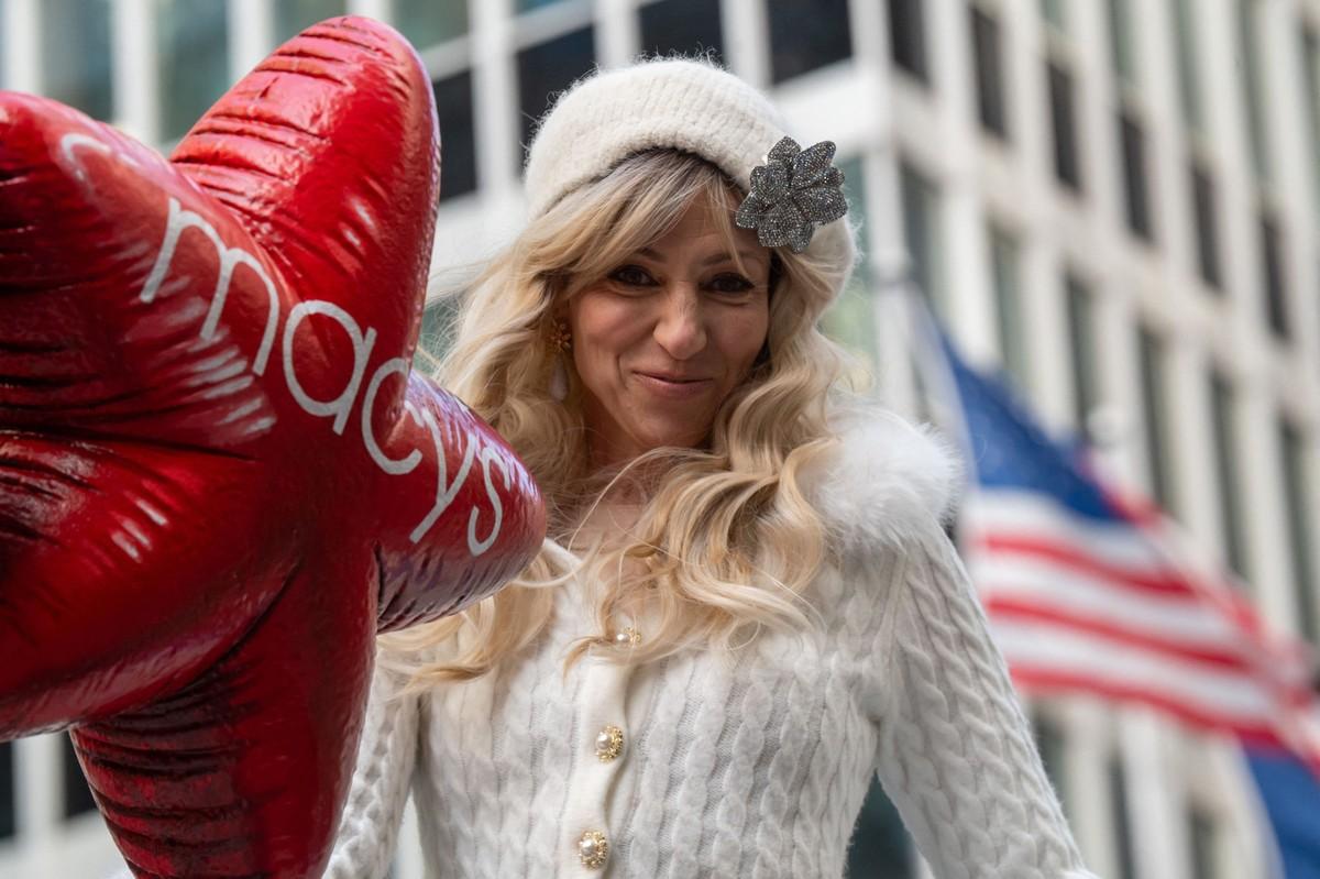 According to the report, Debbie Gibson, among other celebrities, could be caught up in the voter registration investigation.