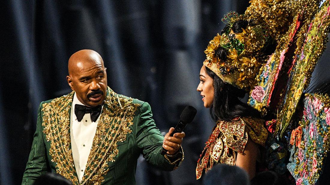 Steve Harvey and Miss Malaysia Shweta Sekhon at the Miss Universe Competion 2019