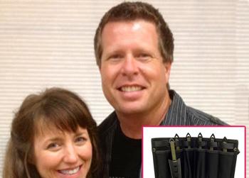 Duggars toys guns jim bob michelle duggar