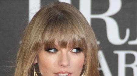 //taylor swift jeopardy clue wenn