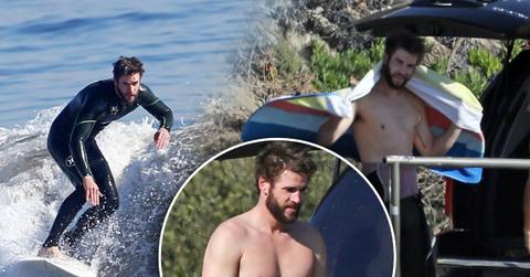 Liam Hemsworth Shirtless Photos