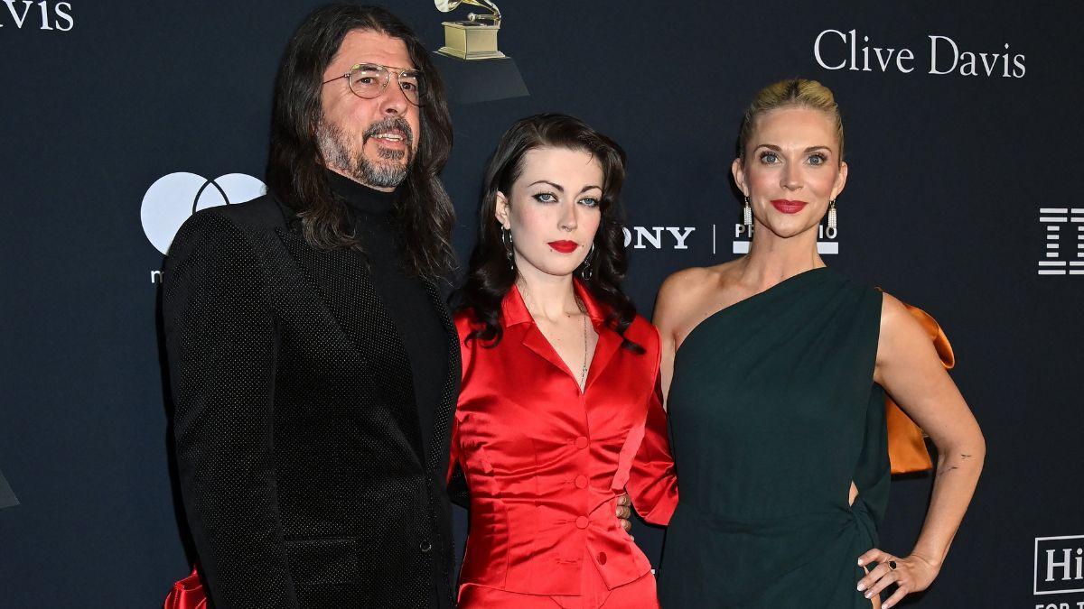 Photo of Dave and Violet Grohl, Jordyn Blum