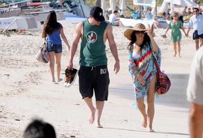 //jenna dewan channing tatum beach