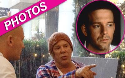 //mickey rourke bruised bandaged splash