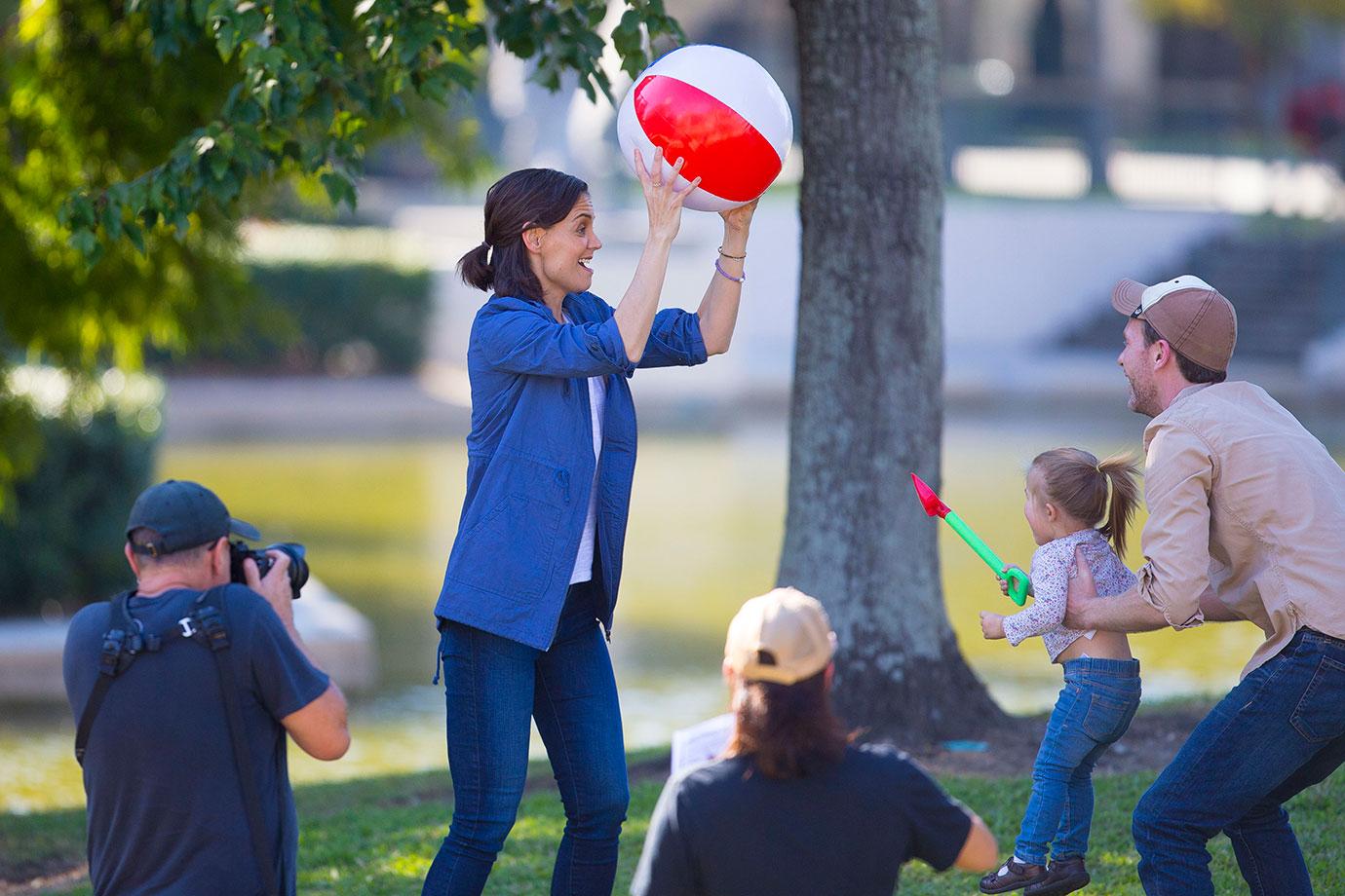 Katie Holmes Films Movie Scenes With Child Actress