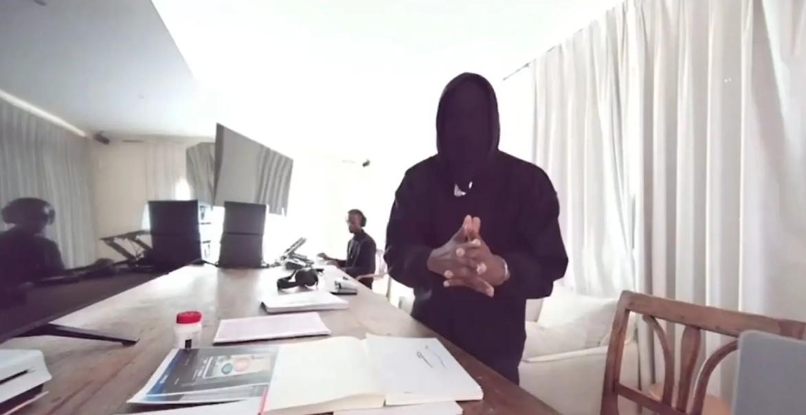 kanye west crashes custody kids