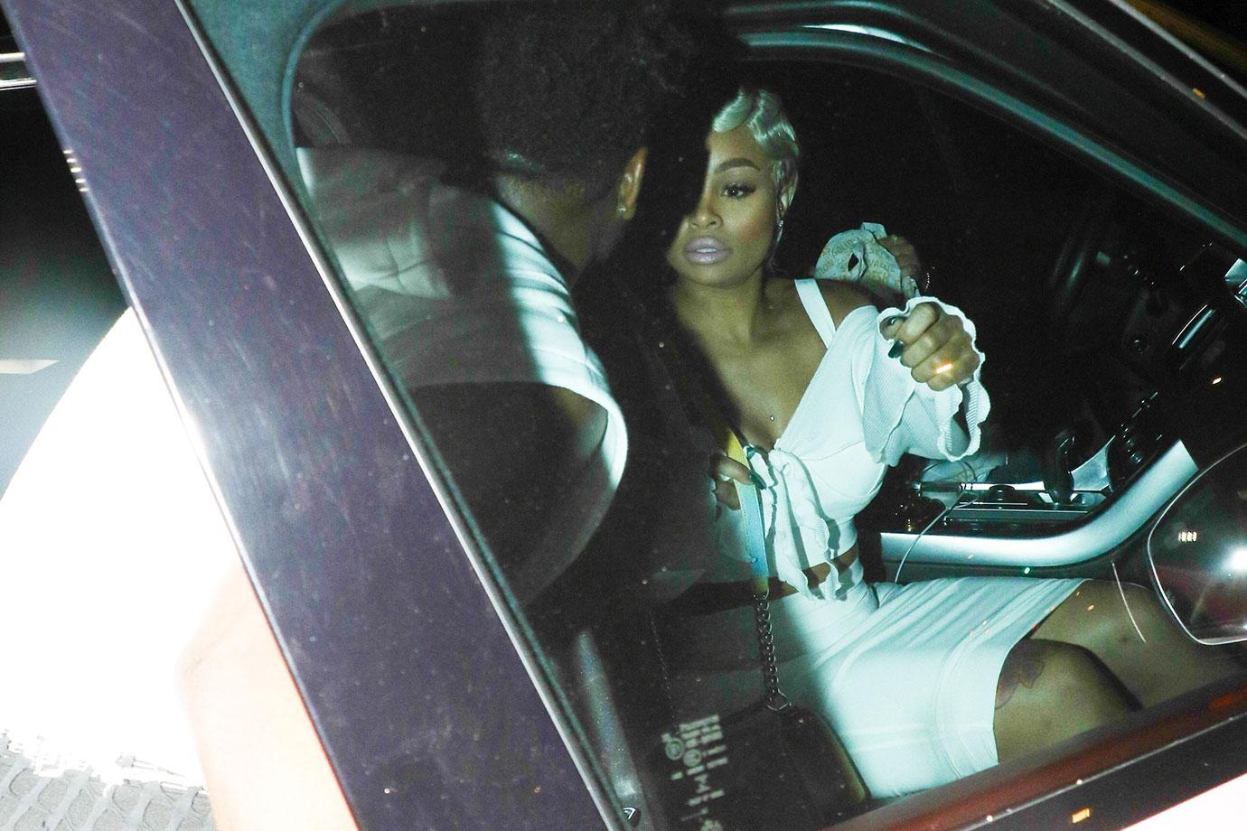 Blac Chyna kisses mystery man la