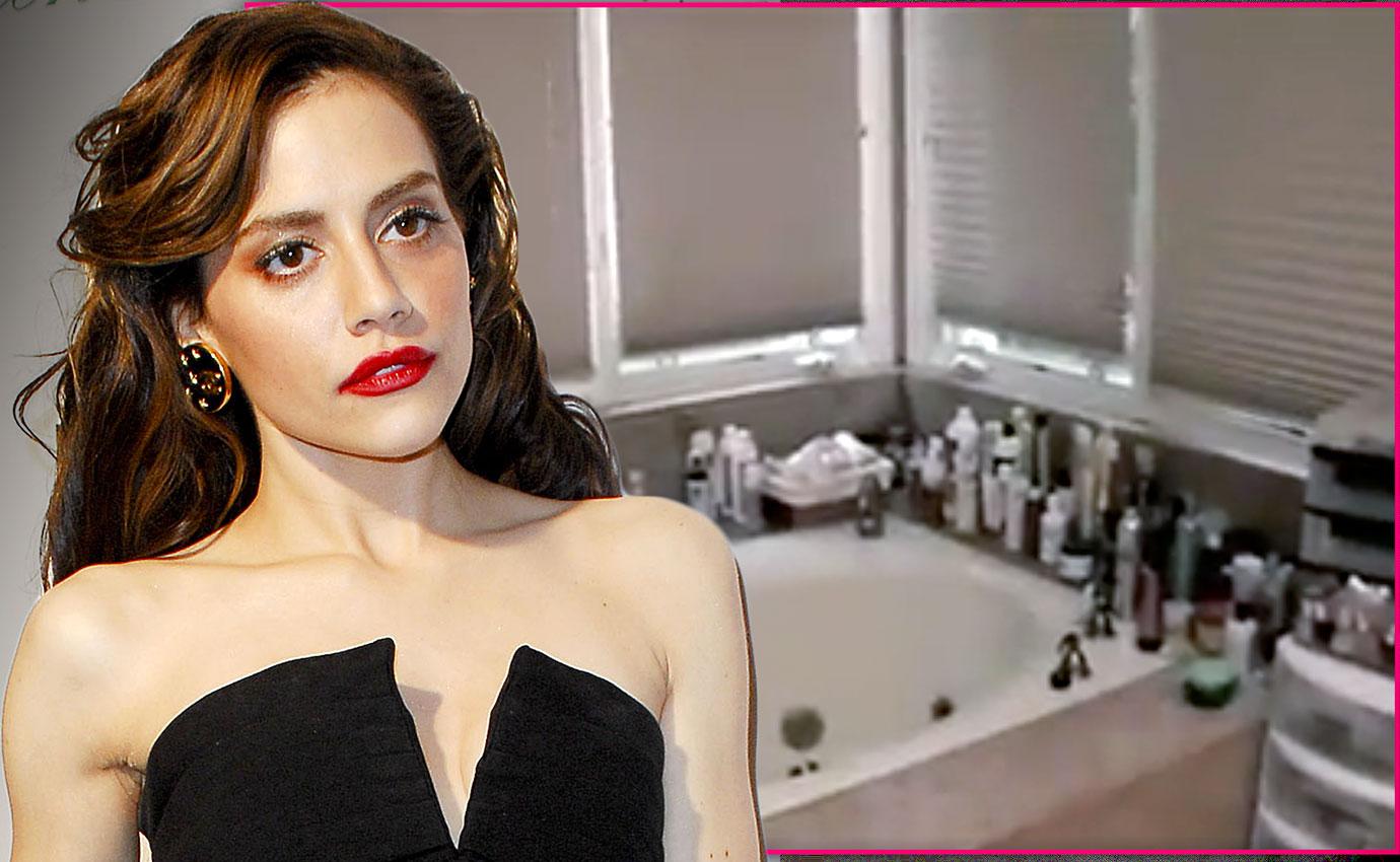 Brittany Murphy and Bathtub at Home Celebrity House Of Horrors