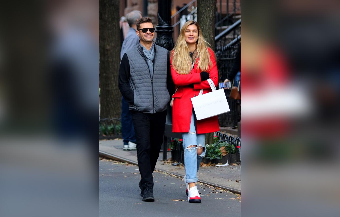 Ryan Seacrest & Girlfriend Shayna Taylor Take A Stroll