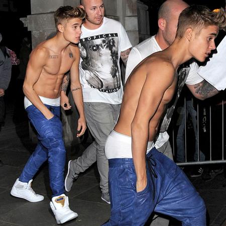 Justin Bieber shirtless