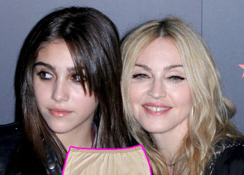 //lourdes leon fold undies madonna