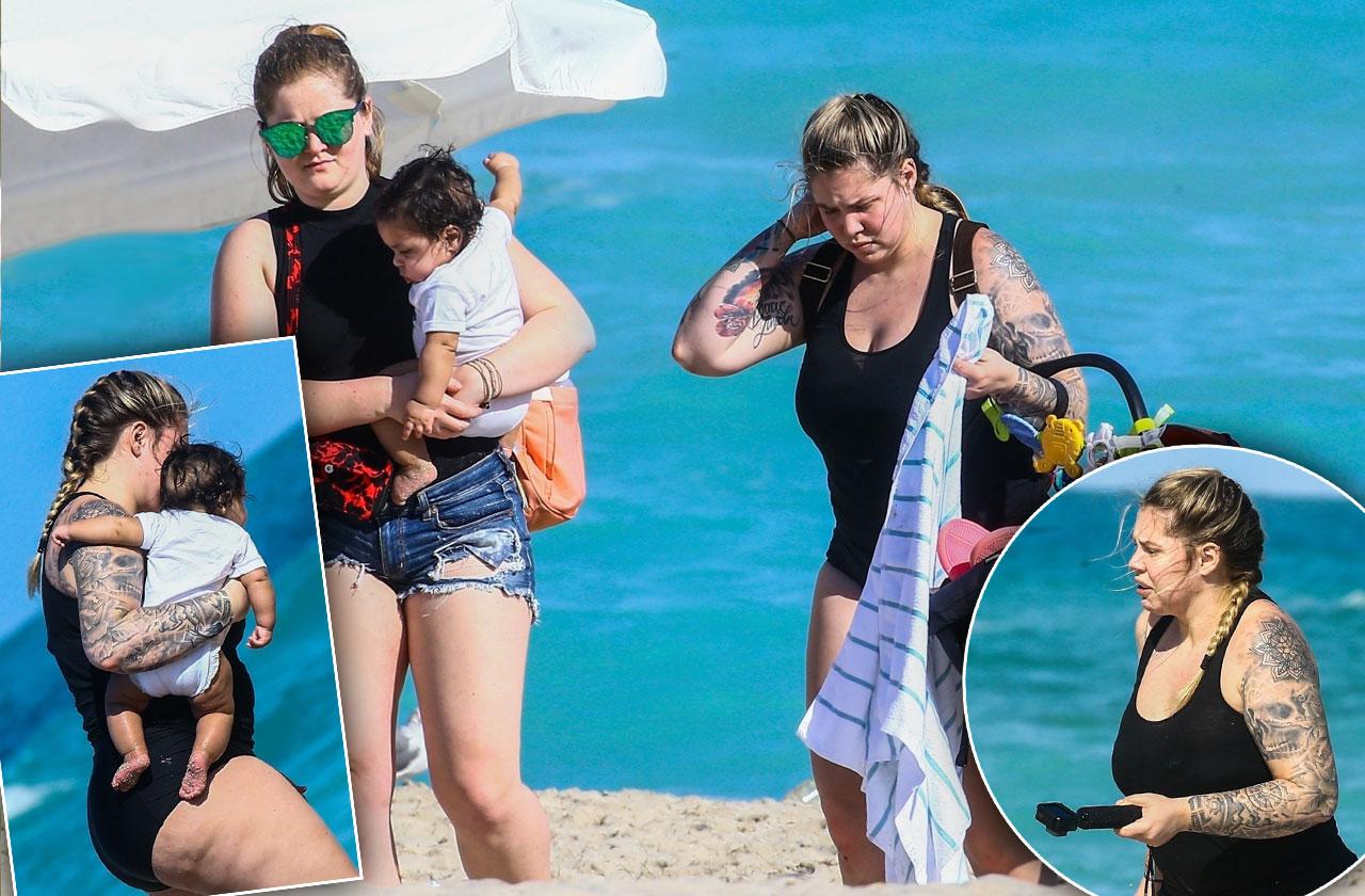 Kailyn Lowry Beach Baby Lux