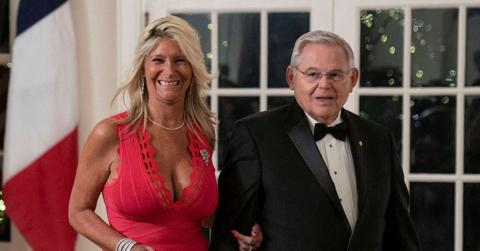 bob menendez wife dated nj senator r kelly lawyer same time jpg