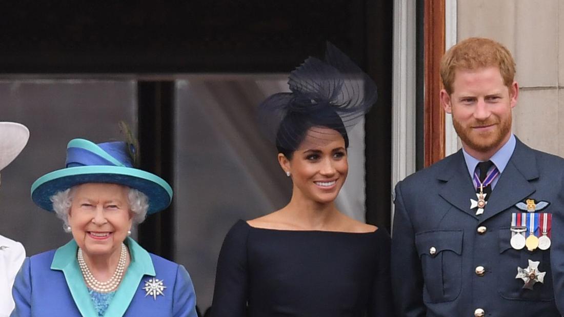 Queen Says She’s Supportive Of Prince Harry & Meghan Markle’s Decision