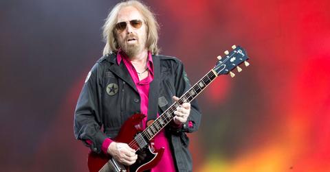 //tom petty heart attack cardiac arrest rushed hospital pp