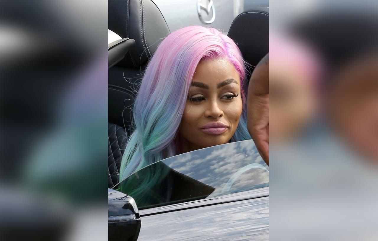 [PICS] Blac Chyna Rob Kardashian Naked Pics Fight First Time Out