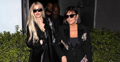 kris jenner accused of extreme photoshop in khloe selfie