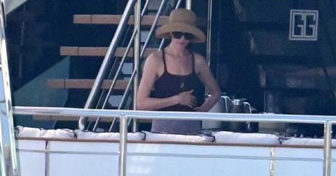anne hathaway yacht greek islands radar